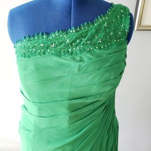 Beautiful green one shoulder bridesmaid dress